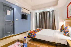 Fabhotel Suncitel - Room