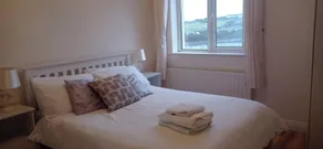 High Tide - Room