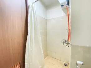 Warm Studio Apartment at Harvard Jatinangor - Badeværelse