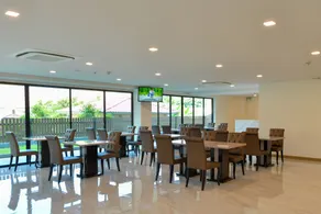 IRIS PALACE - Restaurant