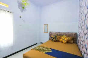 Hotel O Happy Homestay Syariah - Room
