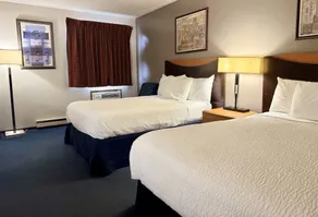 Travel Inn Watertown - Room
