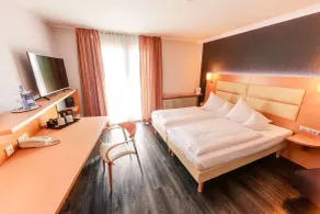 PLAZA INN Stuttgart-Ditzingen - Room