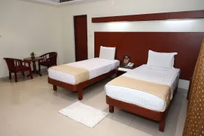 Dhanunjayas Luxury Hotel - Chambre