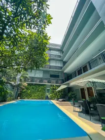 88 Courtyard Hotel - Pool