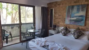 Port Stephens Motel - Room