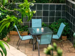Mackaya Bella Guest House - Pool