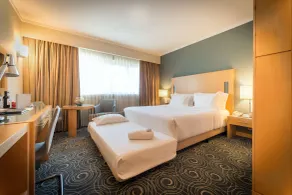 SANA Malhoa Hotel - Room