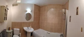 Canalside Chic Your London Escape Starts Here! Wifi and Airport Transfers - Bathroom