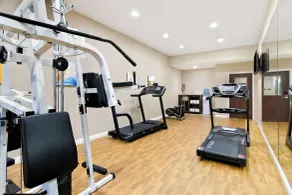 Comfort Suites Rensselaer near Fair Oaks - Fitnessbereich