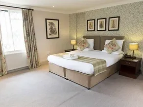 Hadley Bowling Green Inn - Room