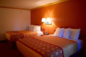 Snelling Motel - Room