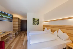 Hotel Dolomiten - Værelse