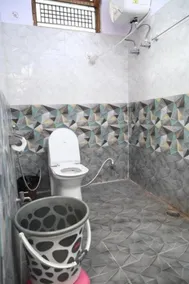 Hotel Pink Paradise - Bathroom