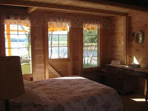 Millyard Recreation Riverfront Cottages - Chambre