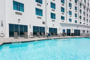 Crowne Plaza Hotel & Resorts Fort Lauderdale Airport/ Cruise by IHG - Pool