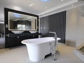 Villa Moyal - Bathroom