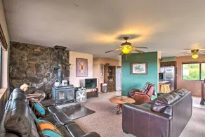 Peaceful Ranch Cabin, 3 Mi to Becker Lake! - Interior