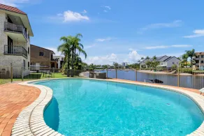 HACIENDA- CANAL VIEWS AND COMFORT - Pool