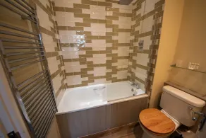 Norfolk Arms Hotel - Arundel - Bathroom
