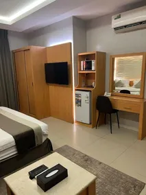 SMO Suite Hotel - Zimmer