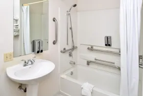 Cheyenne Guest Inn - Badezimmer