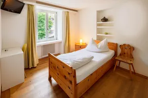 Hotel Vallatscha - Quarto