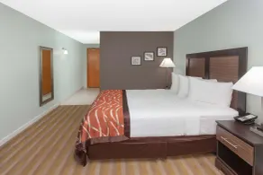 Baymont by Wyndham Grand Haven - Chambre