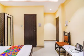 FabHotel Aayash - Nr City Center Metro Station - Quarto