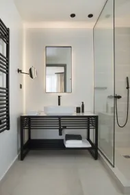 Glyfada South42 - Bathroom
