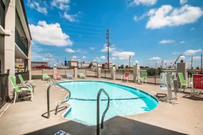 Quality Inn US65 & E. Battlefield Rd. Springfield - Piscine