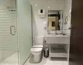 NARS Plus Al Basateen - Bathroom