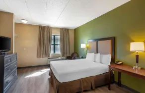 Extended Stay America Suites - Philadelphia - Airport - Tinicum Blvd - Room