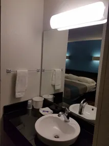 Motel 6-Indianapolis, IN - Southport - Badeværelse