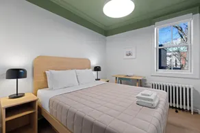 HI Halifax Heritage House Hostel - Room