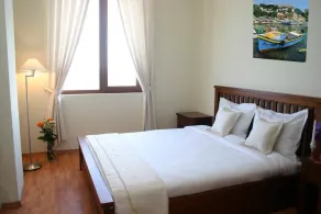 Garden of Eden Complex - Room