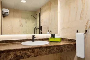 La Quinta by Wyndham Dubai Jumeirah - Salle de bain