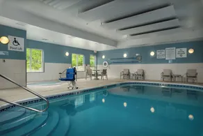 Holiday Inn Express Independence - Kansas City by IHG - Pool