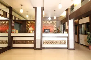 Hotel Meera - Reception