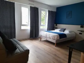 Hôtel Le Riccoty - Værelse