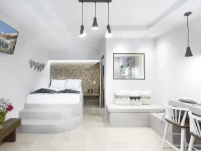 Secret Gem Suites - Rom