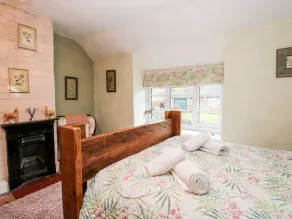 Castle Cottage - Room
