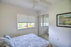 Pet-friendly Sebastian Home on Lake; Golf Nearby - Chambre