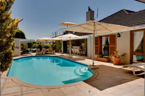 LeBonheur - Pool