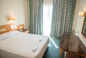 Cynthiana Beach Hotel - Chambre