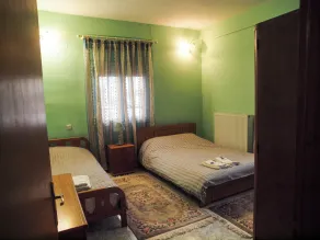 Charming Trikala Apartment With Garden & Central Heating - Rom