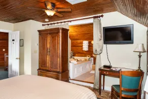 Burke Manor Inn & Pavilion - Zimmer
