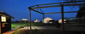 Worcester Glamping - Overnatningsstedets område