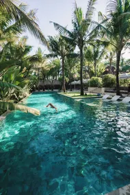 Hotel Komune and Beach Club Bali - Piscine