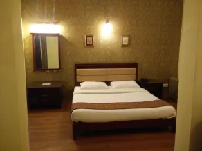 Enkay Residency V Block-Cyber City - Room